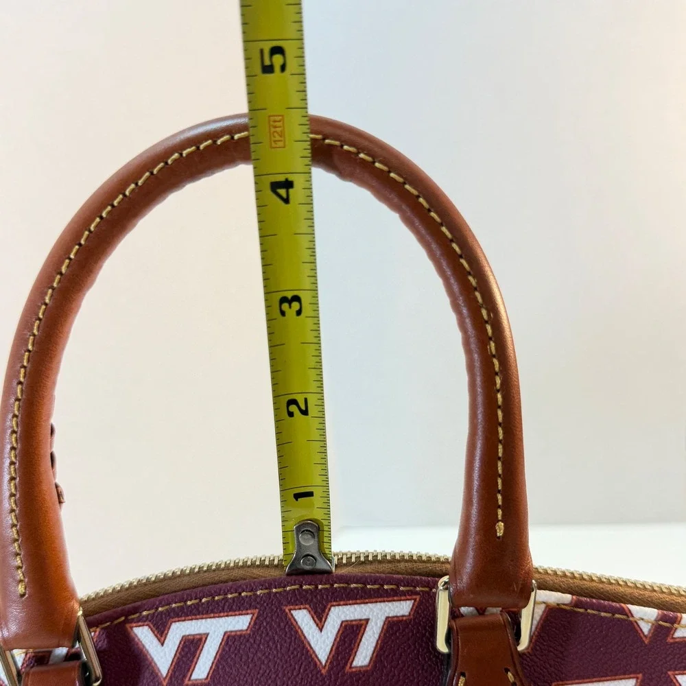 Dooney & Bourke excellent pre